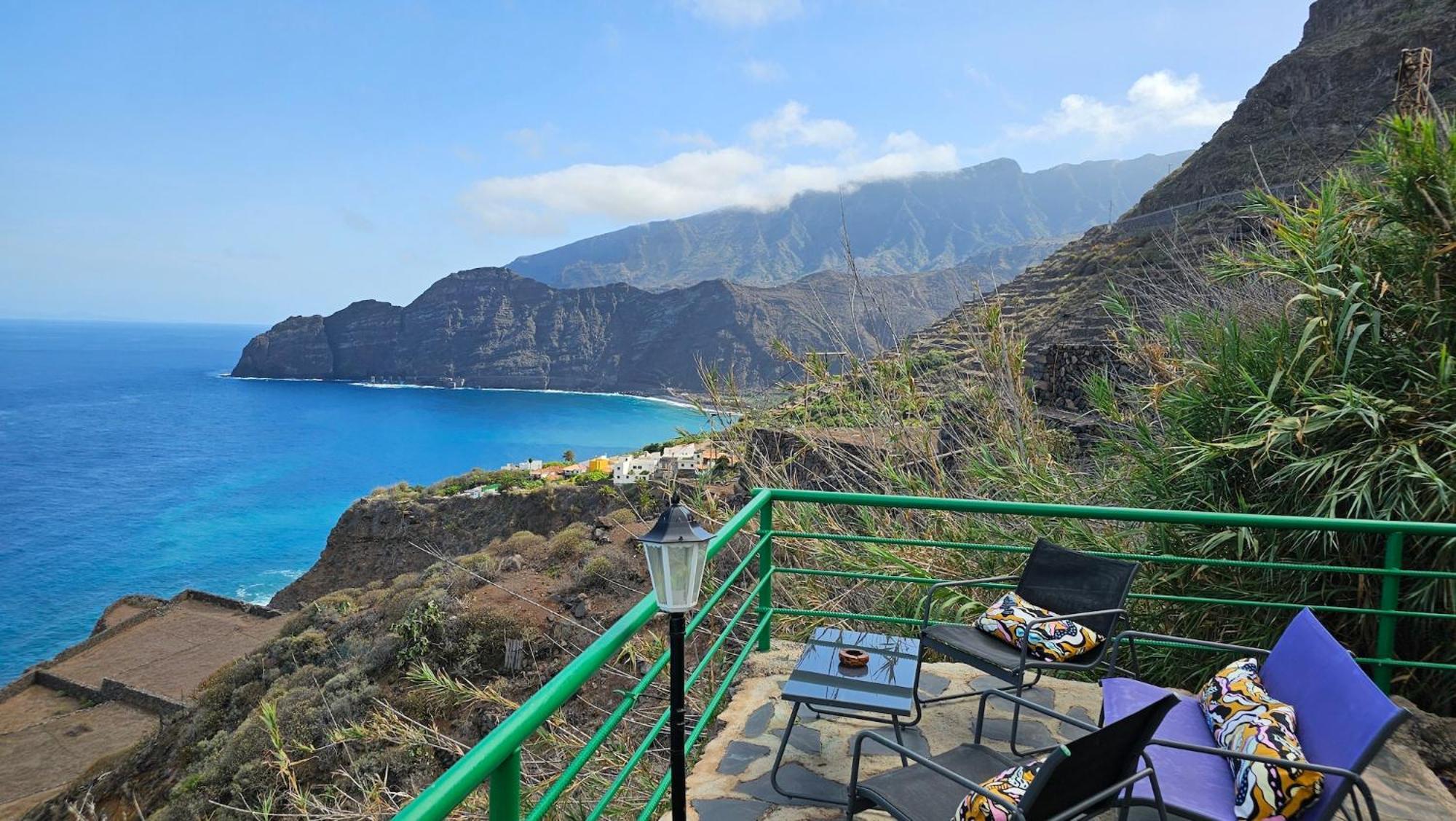 Los Cerrajones: Spectacular Views From The Cliff Agulo Exterior photo
